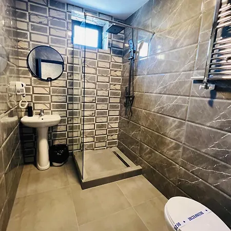 Neversea House Constanţa